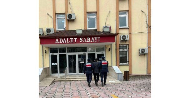 17 yıl hapis cezasıyla aranan şahıs jandarma operasyonuyla yakalandı