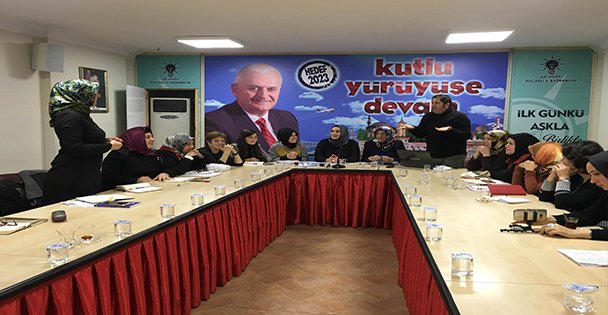 AK Kadınlara işaret dili eğitimi