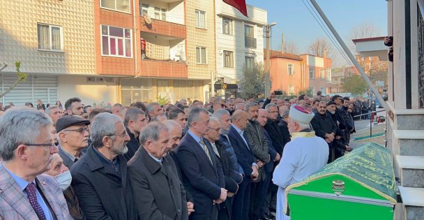 AK Parti Gebze İlçe Başkanı Kaya'nın annesi toprağa verildi