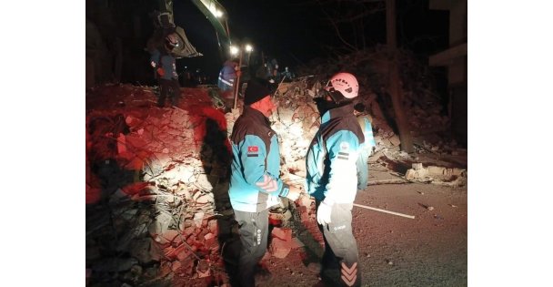 Arama kurtarma çalışmaları sırasında kalp krizi geçirerek hayatını kaybetti