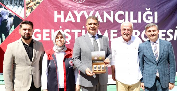 Arı üreticilerine ana arı dağıtıldı