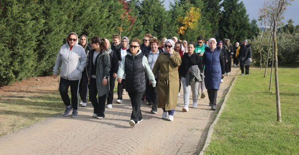 Bakan Çiftçi Vatandaşlarla Sabah Yürüyüşünde