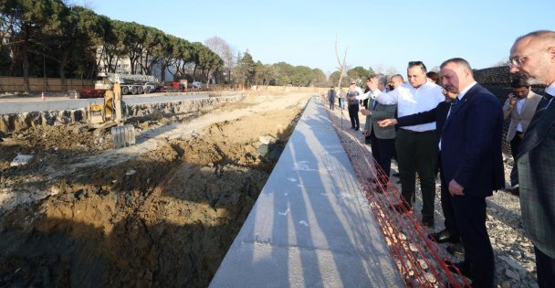 Başkan Büyükakın: 'Şehrimizi geleceğe taşıyoruz”