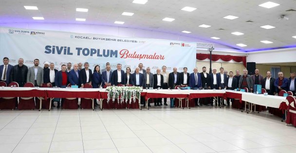 Başkan Büyükakın,  'Ülkemizi hep birlikte geleceğe taşıyalım”