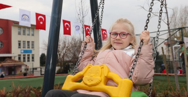 Başkan Büyükgöz'den Cumhuriyetli  çocuklara armağan konsept park