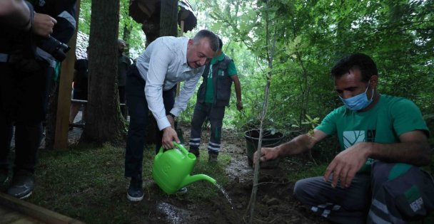 Büyükakın: 'Yüzde yüz biyolojik arıtma yapan ilk kentiz”