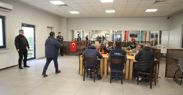 Büyükşehir hizmette sınır tanımıyor