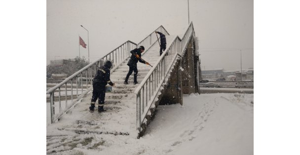 Büyükşehir'den Kocaeli Genelinde Hummalı Çalışma