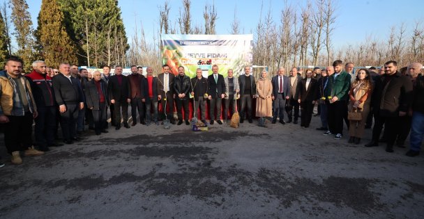 Büyükşehir'den tarıma destek tam gaz devam ediyor