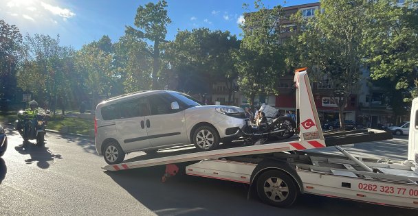 Çaldığı hafif ticari araçla yayaya çarpan kişi yakalandı