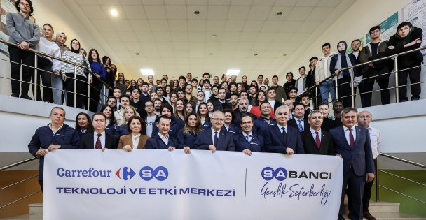 Carrefoursa Teknoloji ve Etki Merkezi Kocaeli'de kapılarını açtı