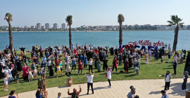 Darıca Balyanoz Koyu'nda sağlıklı yaşam yürüyüşü