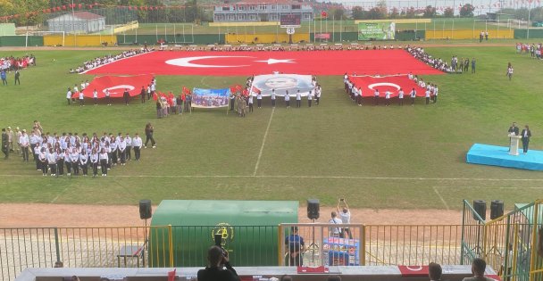 Darıca'da Cumhuriyet'in 100. yılına yakışan kutlama