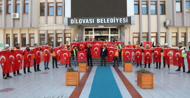 Dilovası, Türk Bayrakları ile donatıldı