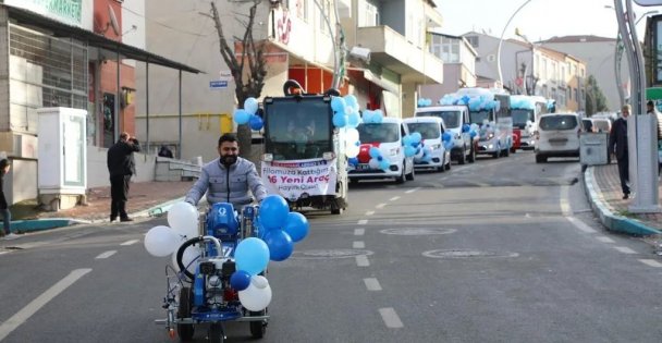 Dilovası'na öz kaynaklarla 16 yeni hizmet aracı