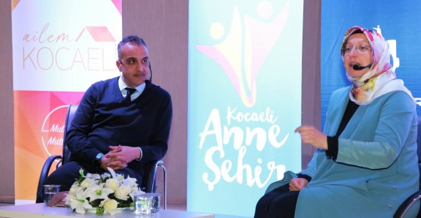 ‘'En kıymetli vazife annelik''