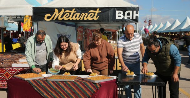 Gaziantep Yemek ve Yöresel Ürünler Şenliği başladı