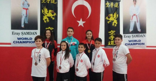 Gebze Karate ‘10' numara!