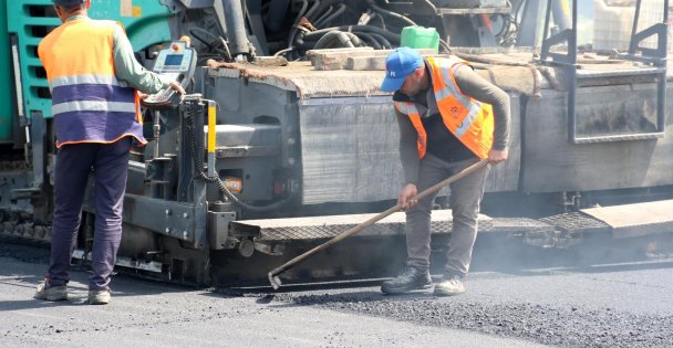 Gebze Oto Sanayi'nin alternatif girişine asfalt