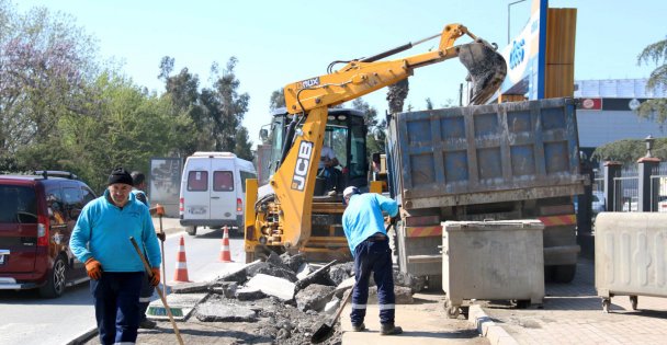 Gebze ve Çayırova'da Yol Onarımları Yapıldı