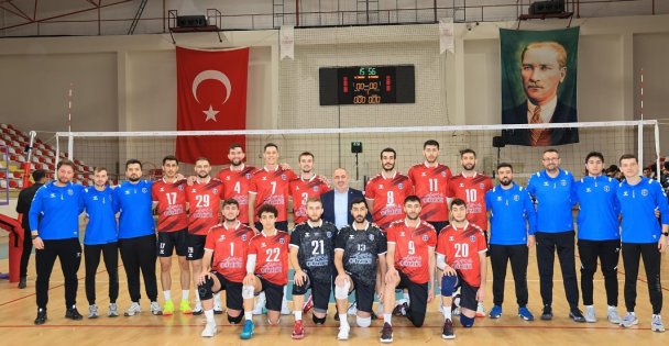 Gebze Voleybol Takımına Rakip Dayanmıyor