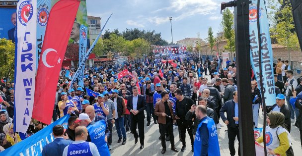 Gebze'de 1 Mayıs coşkuyla kutlandı