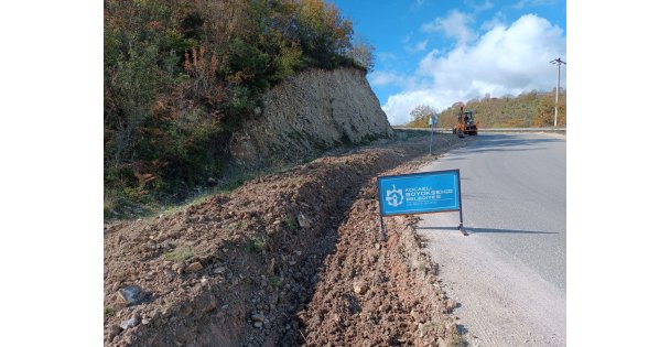 Gebze'de köy yolları V kanal imalatı ile korunuyor