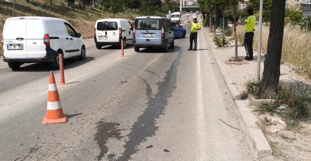 Gebze'de Küçük Çocuğa Araba Çarptı