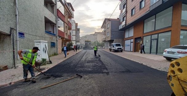 Gebze'de sıcak asfalt serim çalışmaları