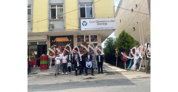 Geri Dönüşümcüler, Darıca'da dernek kurdu