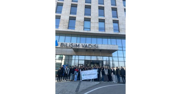 ‘Güzide' Gençler Bilişim Vadisi'nde