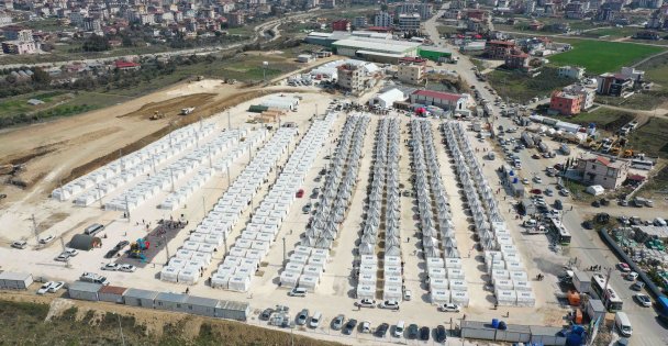 Hatay'da 96 Konteynerden Oluşan 54 Yataklı Hastanenin Yapımı Tamamlandı