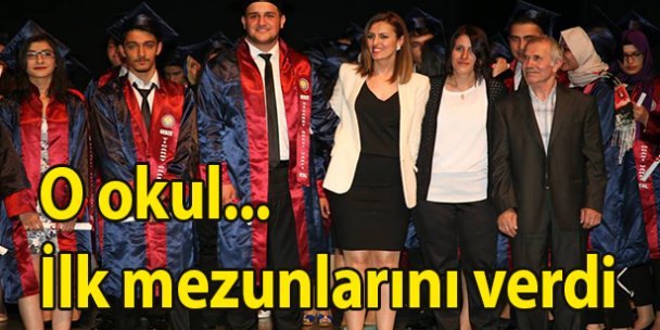 İlk mezunlarını verdi