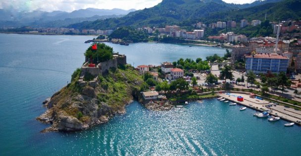 İpek Demiryolu Karadeniz'e Tirebolu'dan da Bağlanmalı