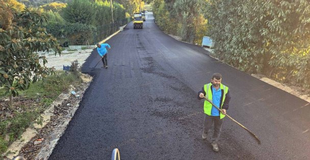 İzmit İslamköy Kurtdere yolu asfaltlandı