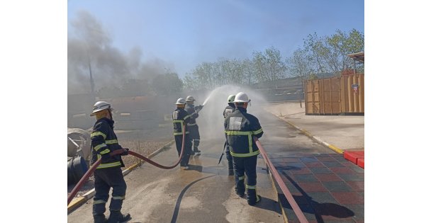 Kimya Fabrikasının Ekipleri Yangına Doğru Müdahaleyi Öğrendi