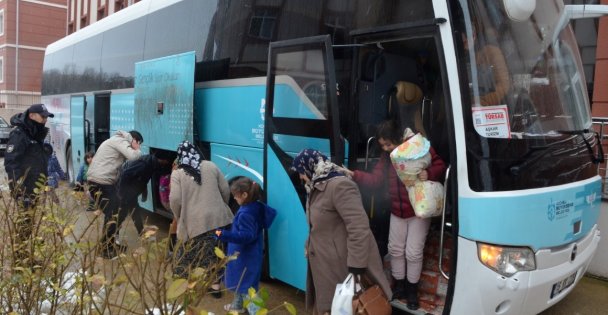 Kocaeli depremzedelere kucak açtı