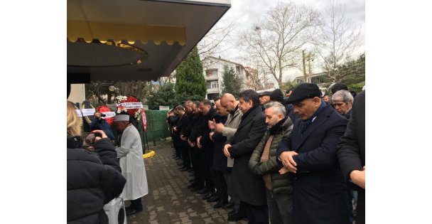 Kocaeli Gazeteciler Cemiyeti Başkanı Kaplan'ın Annesi Son Yolculuğuna Uğurlandı