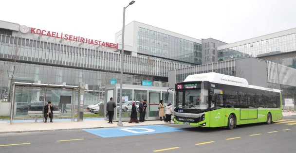 Kocaeli Şehir Hastanesi'nin Ulaşım Ağları Vatandaşları Memnun Etti