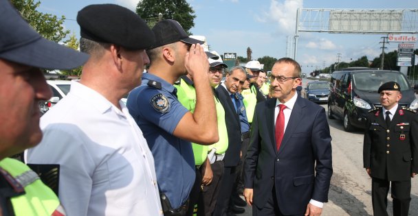 Kocaeli Valisi Yavuz, Emniyet Kemeri Denetiminde Sürücüleri Uyardı