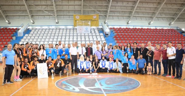 Kocaeli'de düzenlenen Türkiye Golbol Yükselme Müsabakaları sona erdi