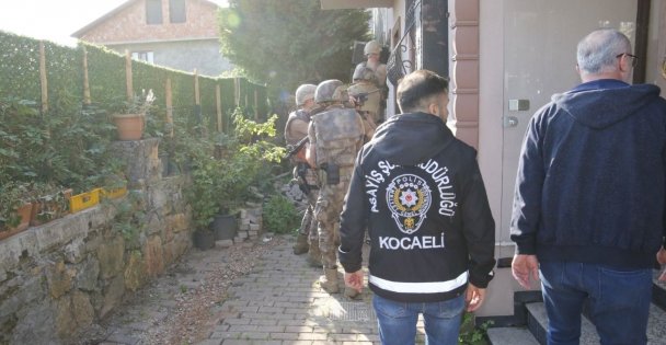 Kocaeli'de fuhuş operasyonu: 10 gözaltı