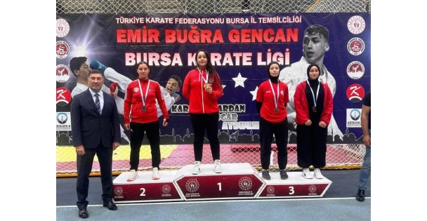 Körfezli karatecilerin turnuva başarısı