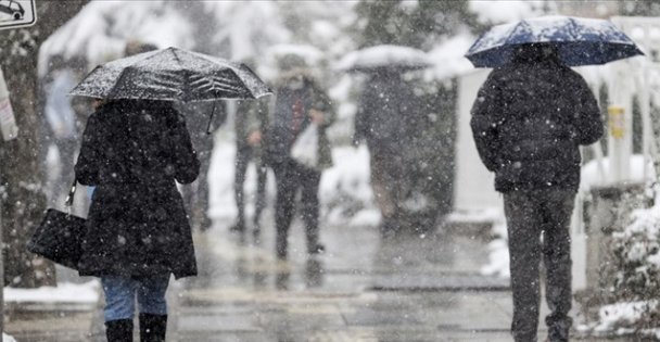 Marmara Bölgesi'nde hafta sonundan itibaren soğuk ve yağışlı hava etkili olacak