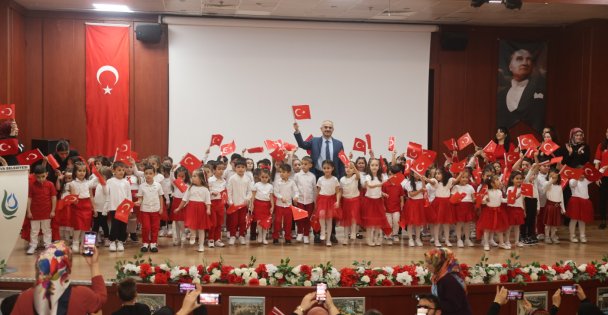 Miniklerin Cumhuriyet Bayramı coşkusu