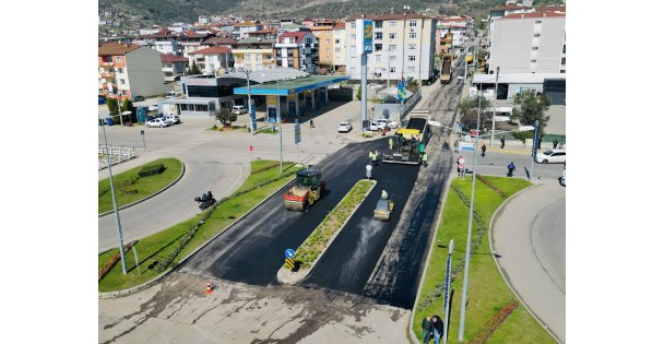 Mor Lale Sokak Baştan Sona Yenilendi