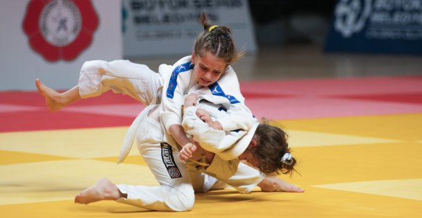 Nefesleri Kesen Judo Şampiyonasında Madalyalar Sahiplerini Buldu