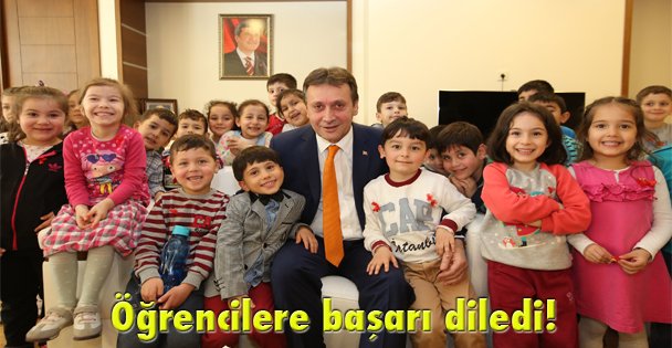 Öğrencilere başarı diledi!