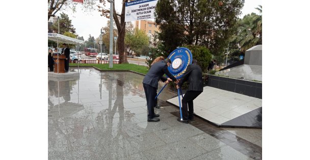 Öğretmenler Günü törenlerle kutlandı