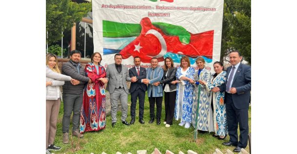 Özbekistan Türkiye Kardeşliğini Pekiştiren Program Yapıldı